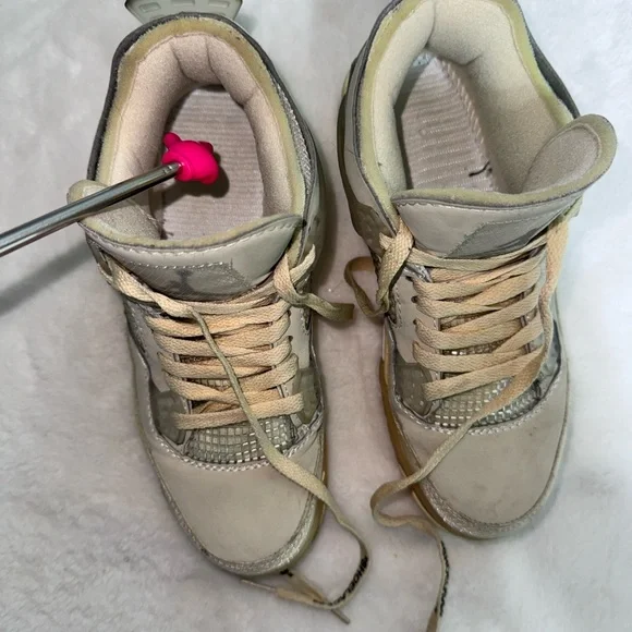 Jordan shoes Jordan 4 Retro Neutral Beige Retro Sneakers - Picture 10 of 17